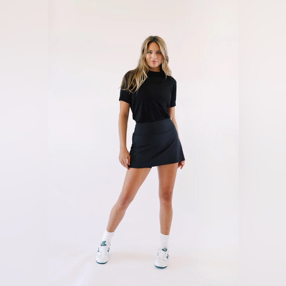Beldrie Mini Mock Neck